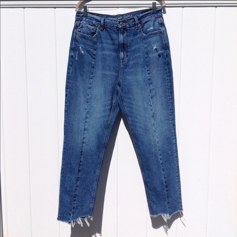 American Eagle high waist MOM jeans 10 SHORT